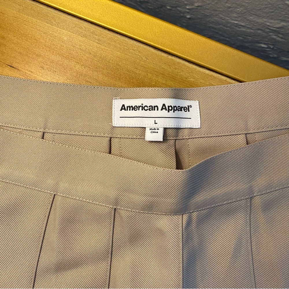 American Apparel Khaki Pleated Skirt